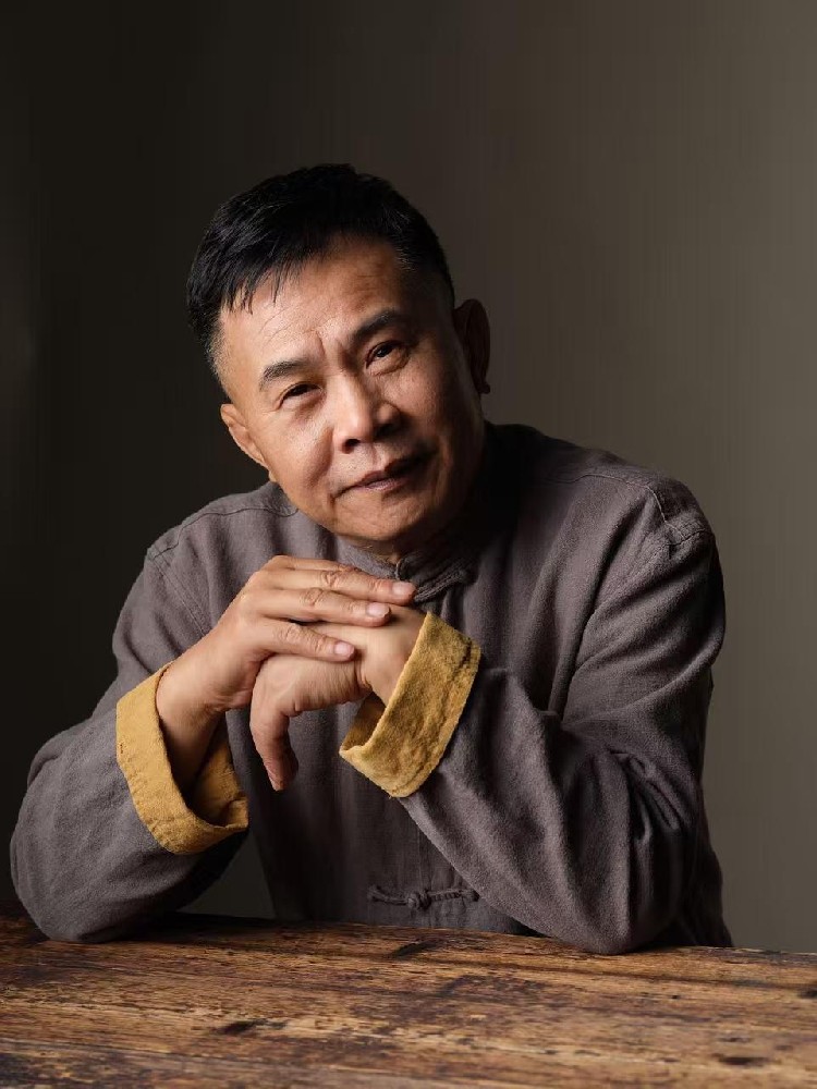 黃景藏（國瓷紅葉畫院常務副院長）